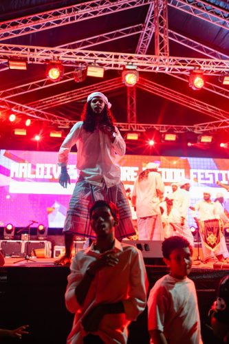 1438 Boduberu group performing during the New Year Show