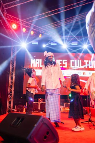 1438 Boduberu group performing during the New Year Show