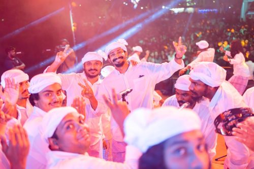 1438 Boduberu group performing during the New Year Show