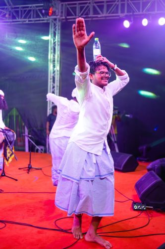 1438 Boduberu group performing during the New Year Show