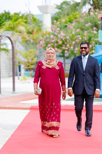 Councillors taking oath during the 5th term Fonadhoo Council ceremony and members appointed to the Women’s Development Committee