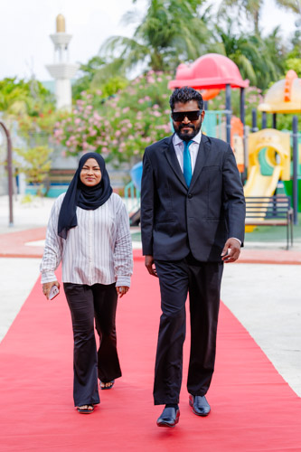 Councillors taking oath during the 5th term Fonadhoo Council ceremony and members appointed to the Women’s Development Committee