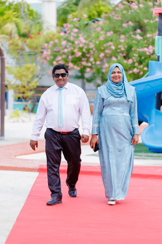 Councillors taking oath during the 5th term Fonadhoo Council ceremony and members appointed to the Women’s Development Committee