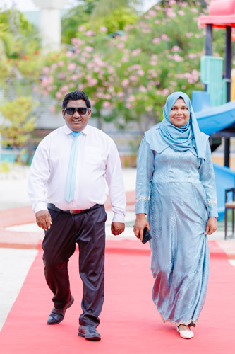 Councillors taking oath during the 5th term Fonadhoo Council ceremony and members appointed to the Women’s Development Committee