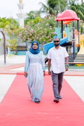 Councillors taking oath during the 5th term Fonadhoo Council ceremony and members appointed to the Women’s Development Committee