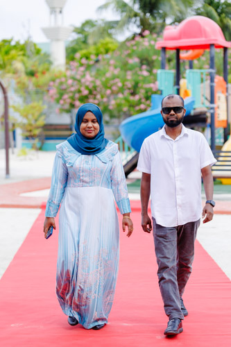Councillors taking oath during the 5th term Fonadhoo Council ceremony and members appointed to the Women’s Development Committee