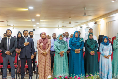 Councillors taking oath during the 5th term Fonadhoo Council ceremony and members appointed to the Women’s Development Committee