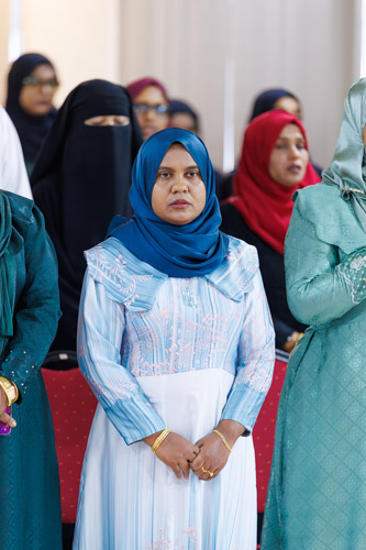 Councillors taking oath during the 5th term Fonadhoo Council ceremony and members appointed to the Women’s Development Committee