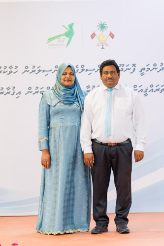 Councillors taking oath during the 5th term Fonadhoo Council ceremony and members appointed to the Women’s Development Committee