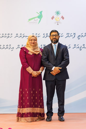 Councillors taking oath during the 5th term Fonadhoo Council ceremony and members appointed to the Women’s Development Committee