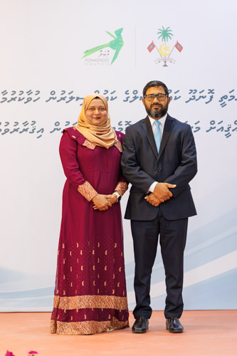Councillors taking oath during the 5th term Fonadhoo Council ceremony and members appointed to the Women’s Development Committee