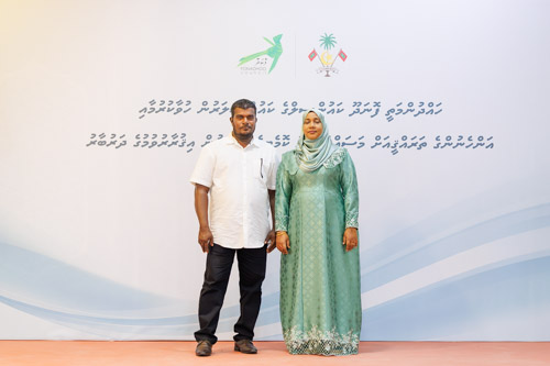 Councillors taking oath during the 5th term Fonadhoo Council ceremony and members appointed to the Women’s Development Committee