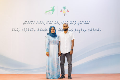 Councillors taking oath during the 5th term Fonadhoo Council ceremony and members appointed to the Women’s Development Committee